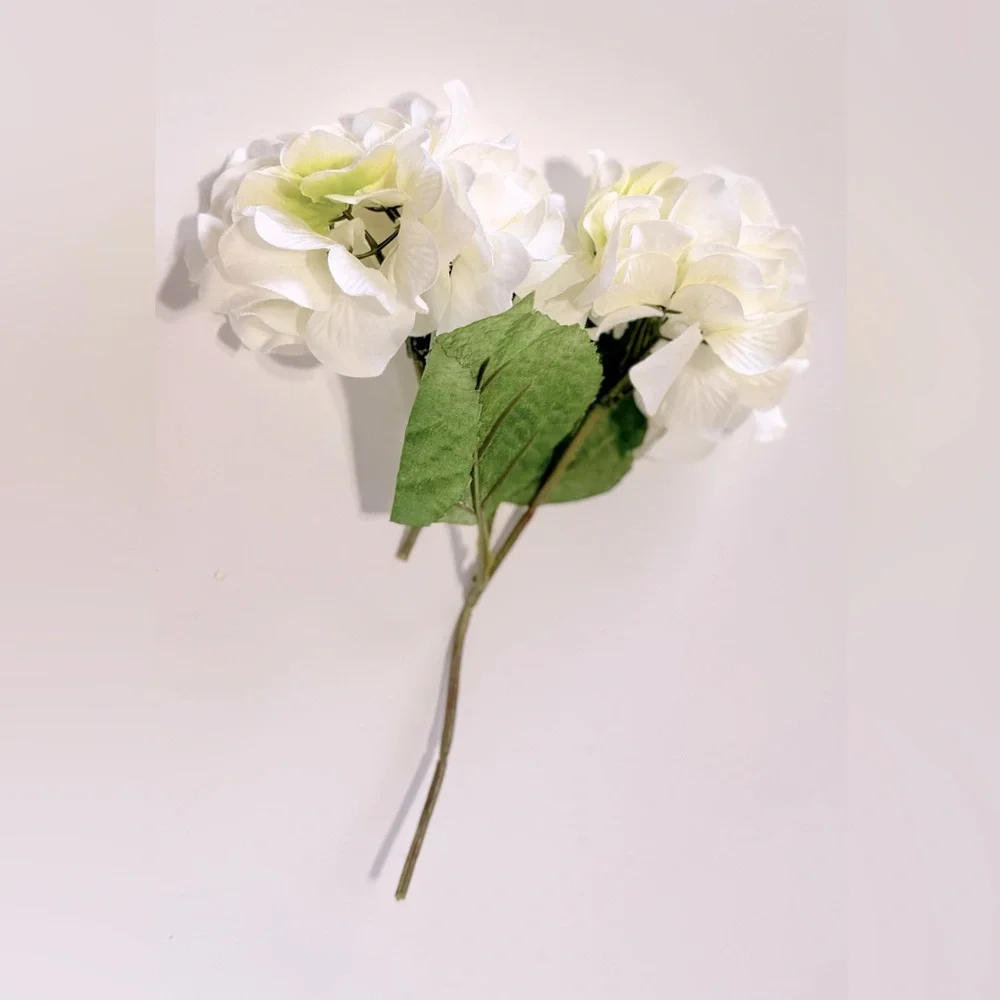 2 SHABBY CHIC White Hydrangeas w Stems Floral Arrangement Faux Flower LIFELIKE